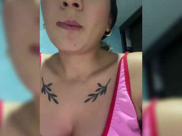 britt-grey webcam