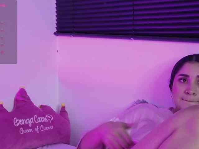 britt-grey webcam
