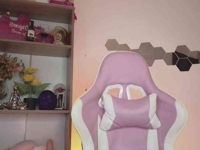 britt-grey webcam