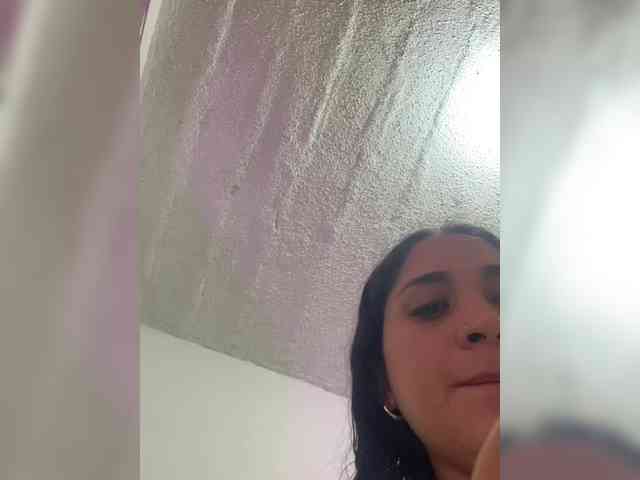 britt-grey webcam