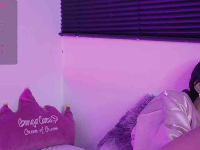 britt-grey webcam