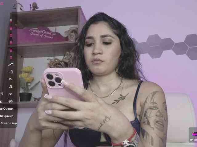 britt-grey webcam