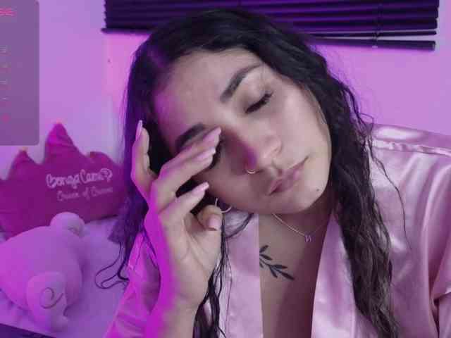 britt-grey webcam