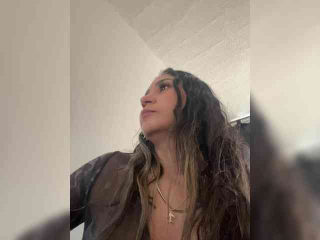 britt-grey webcam