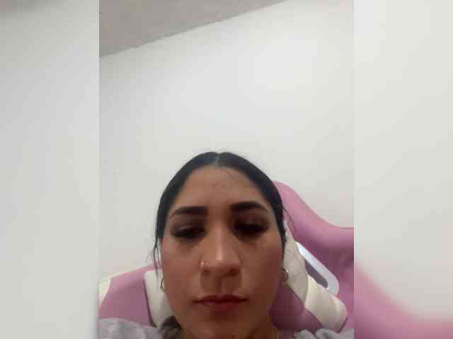 britt-grey webcam