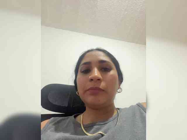 britt-grey webcam