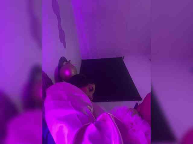 britt-grey britt-grey