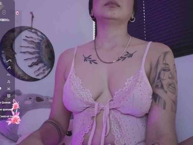 britt-grey britt-grey