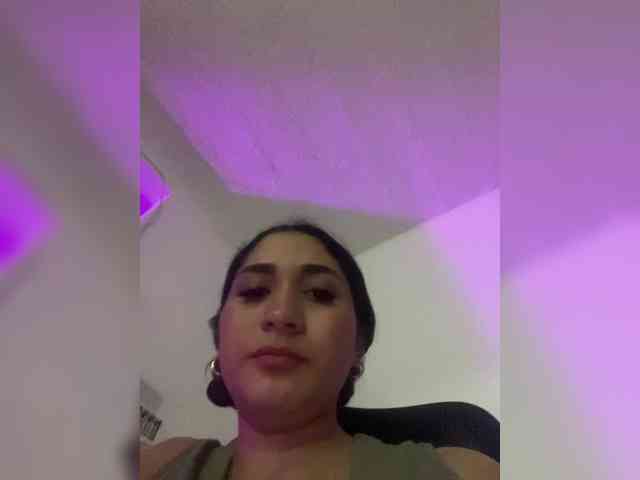 britt-grey webcam