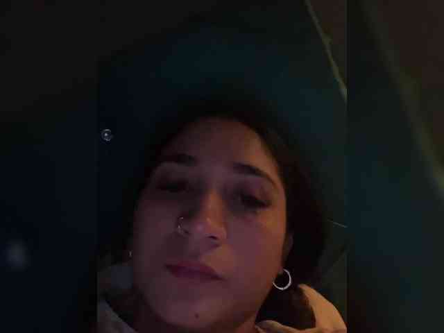 britt-grey webcam