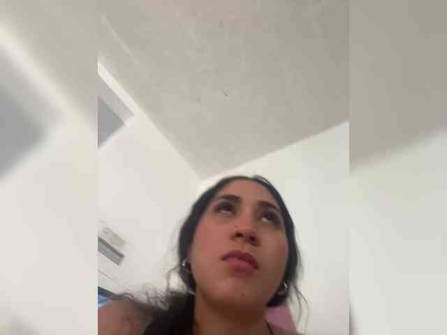 britt-grey webcam