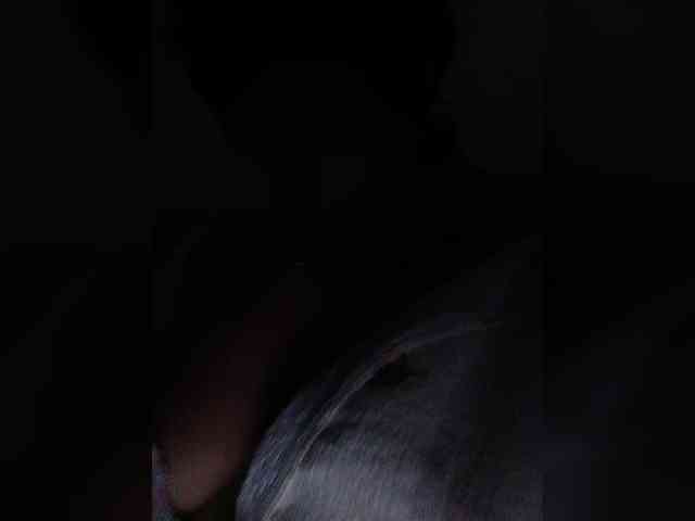 britt-grey webcam