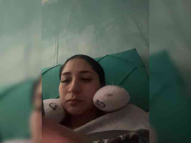 britt-grey webcam