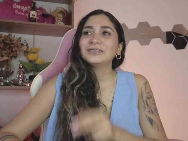 britt-grey webcam