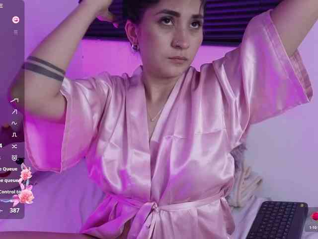 britt-grey webcam