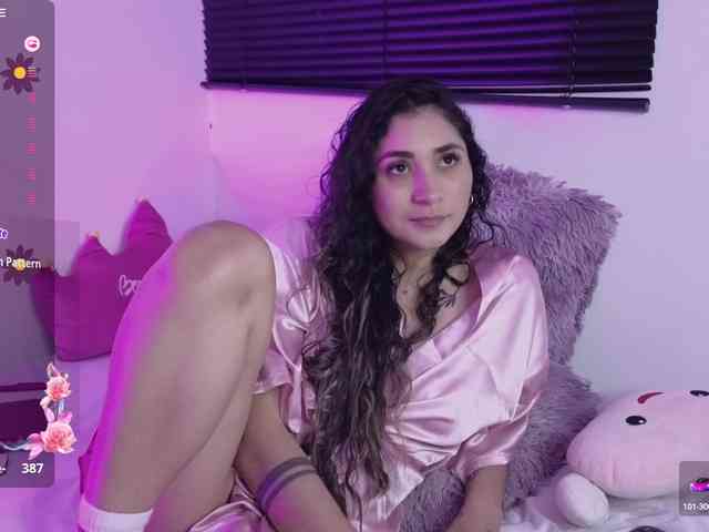 britt-grey webcam