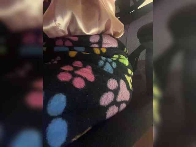 britt-grey webcam
