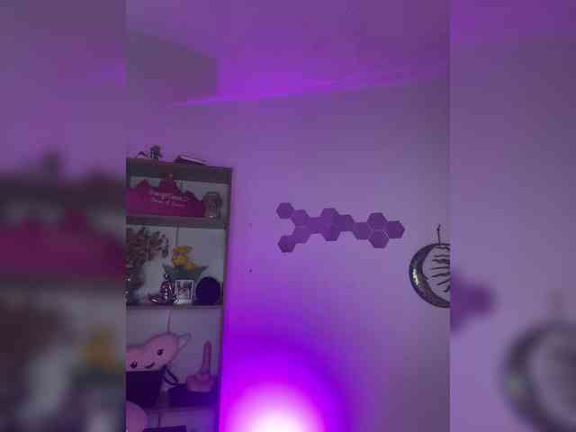 britt-grey webcam