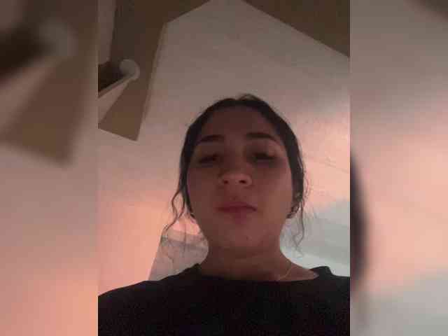 britt-grey webcam