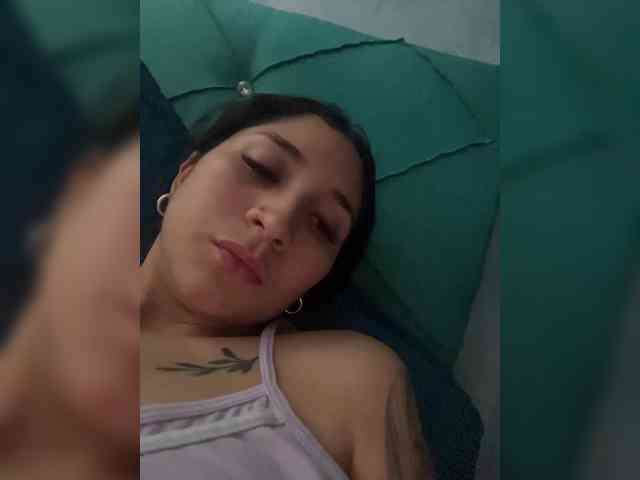 britt-grey webcam
