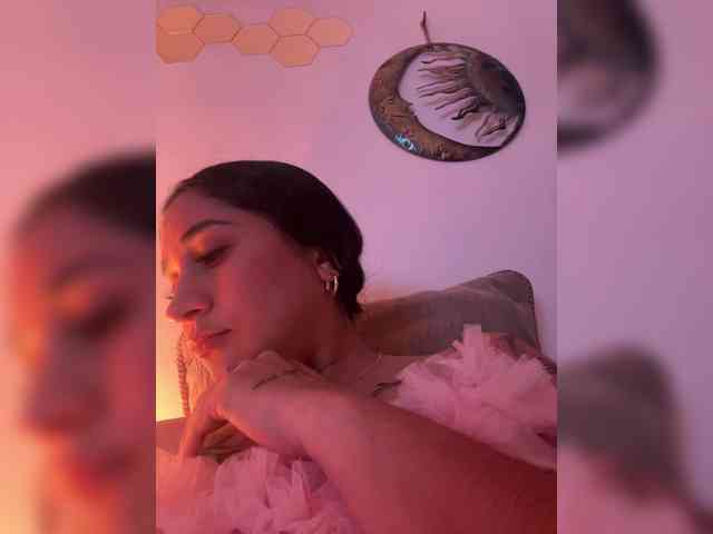 britt-grey webcam