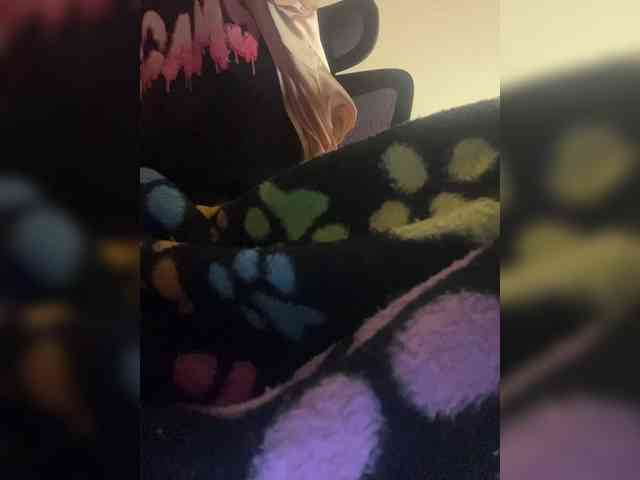 britt-grey webcam
