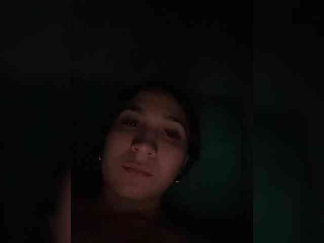 britt-grey webcam