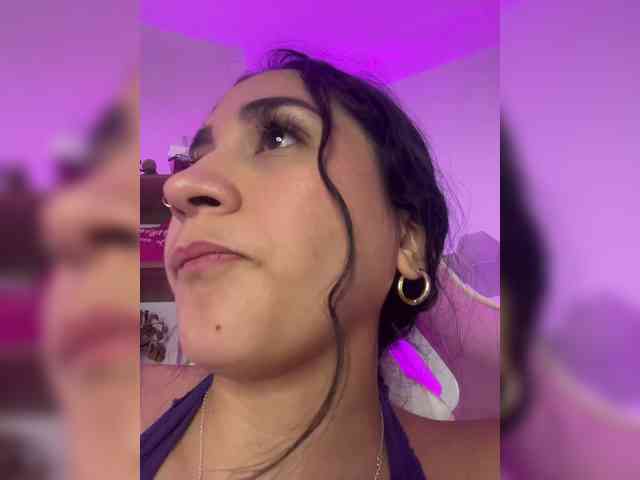 britt-grey webcam