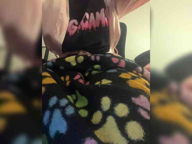 britt-grey webcam