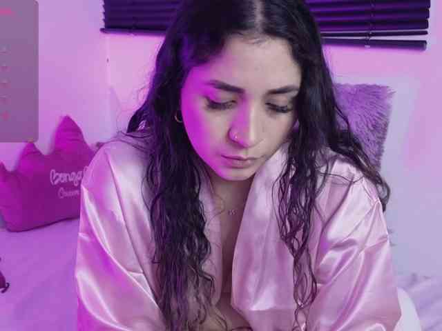 britt-grey webcam