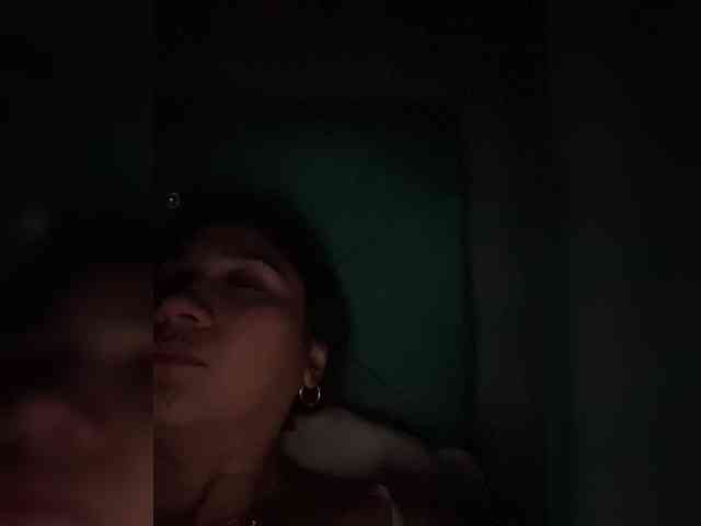 britt-grey webcam