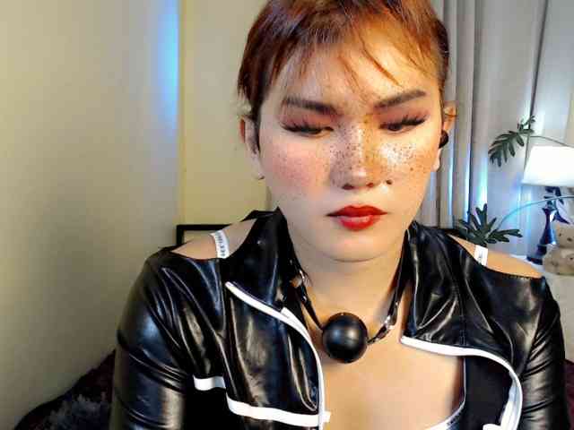 pipercumming Live Webcam on BongaCams