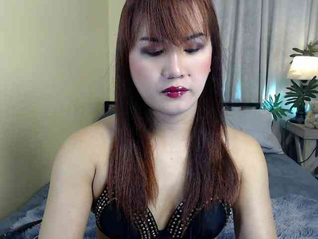 pipercumming Live Webcam on BongaCams