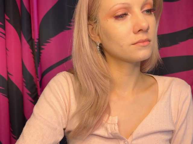 Discover VasyaSylvia1 from BongaCams