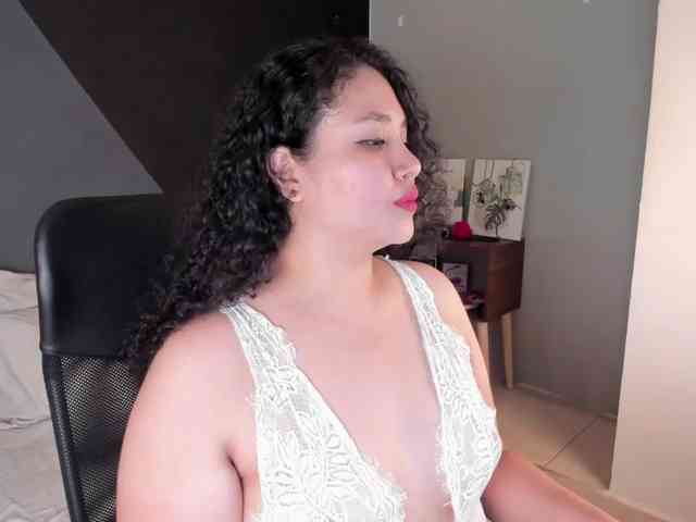 alixonfiore5 bongacams