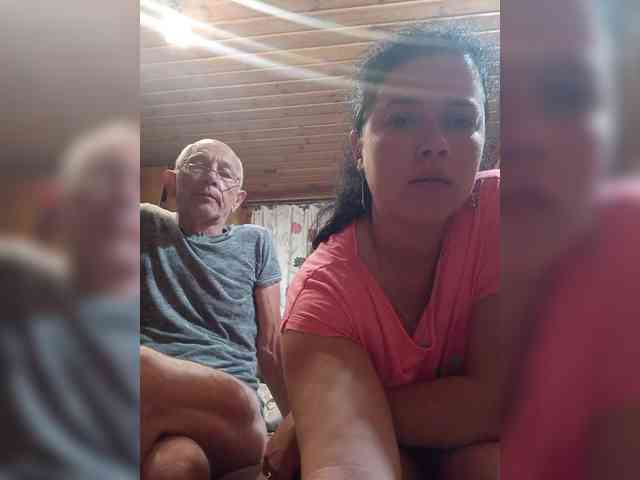 CindyXErics Live Webcam on BongaCams