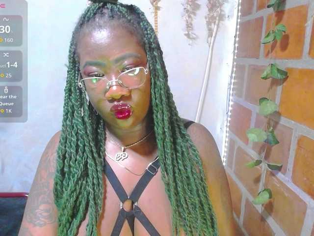 ROOSGONZALEX's BongaCams show and profile