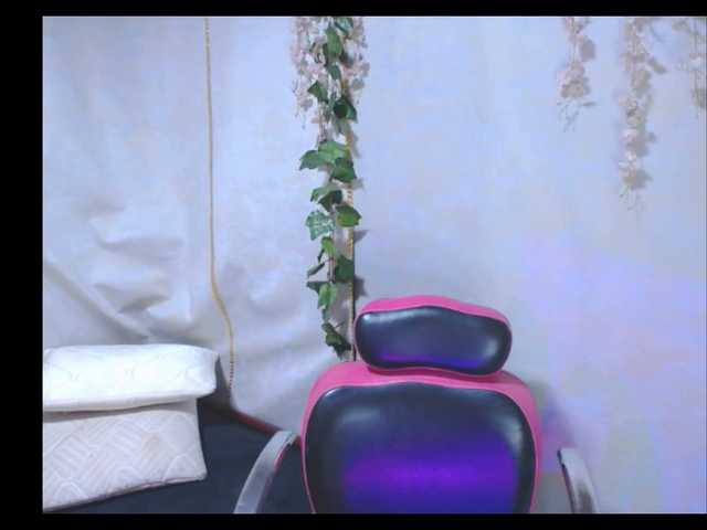 ROOSGONZALEX's BongaCams show and profile