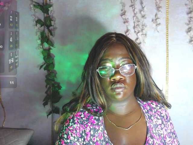 ROOSGONZALEX's BongaCams show and profile