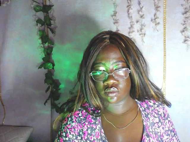 ROOSGONZALEX's BongaCams show and profile