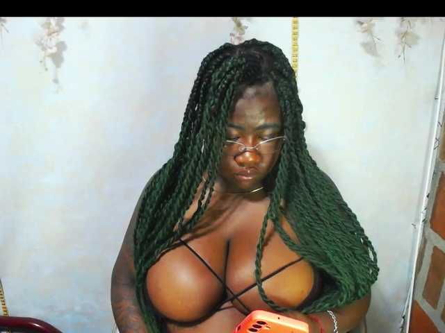 Discover BongaCams's ROOSGONZALEX ROOSGONZALEX from BongaCams