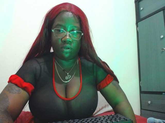 ROOSGONZALEX's BongaCams show and profile