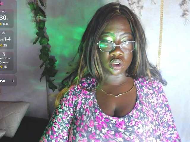 ROOSGONZALEX's BongaCams show and profile