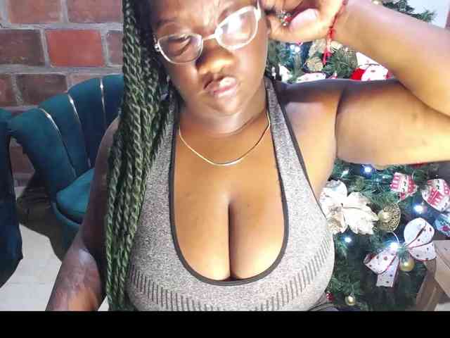 ROOSGONZALEX ROOSGONZALEX