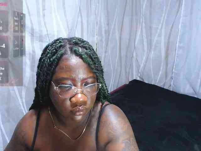 RoosGonzaleX webcam