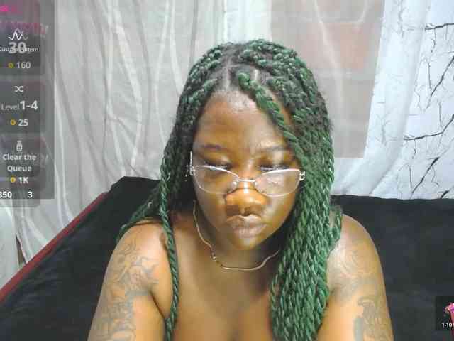 ROOSGONZALEX ROOSGONZALEX