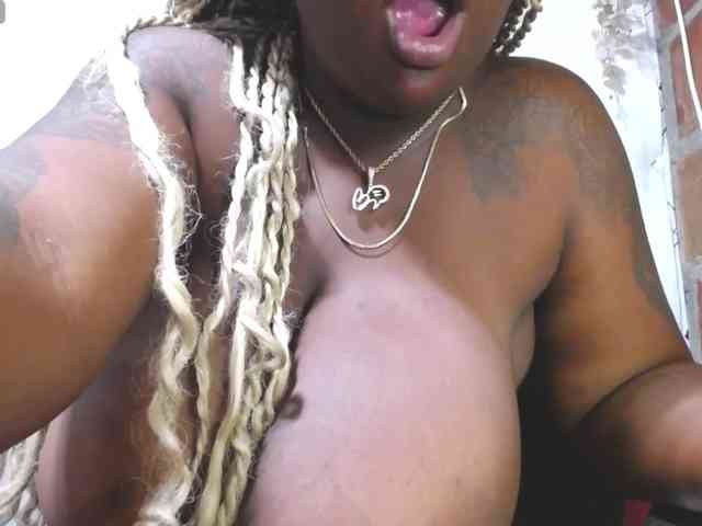 ROOSGONZALEX ROOSGONZALEX