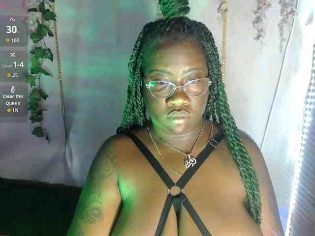 ROOSGONZALEX ROOSGONZALEX