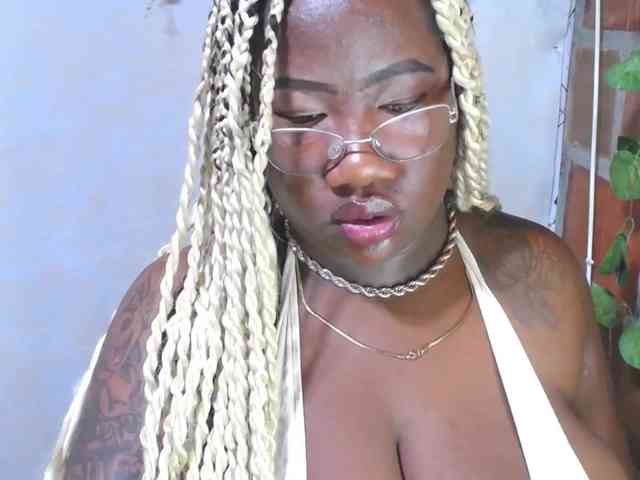 ROOSGONZALEX ROOSGONZALEX