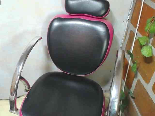 ROOSGONZALEX ROOSGONZALEX